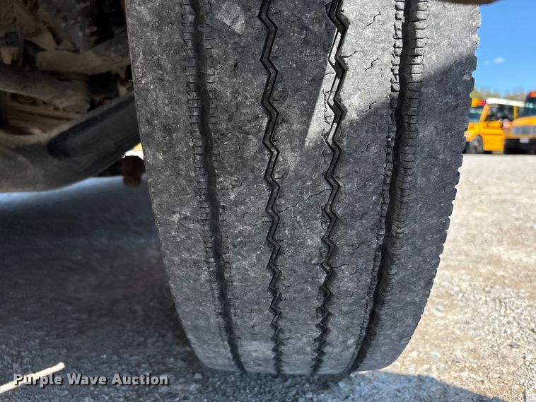 image for item DU1348 2020 Thomas Built school bus