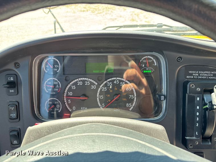 image for item DU1349 2020 Thomas Built school bus