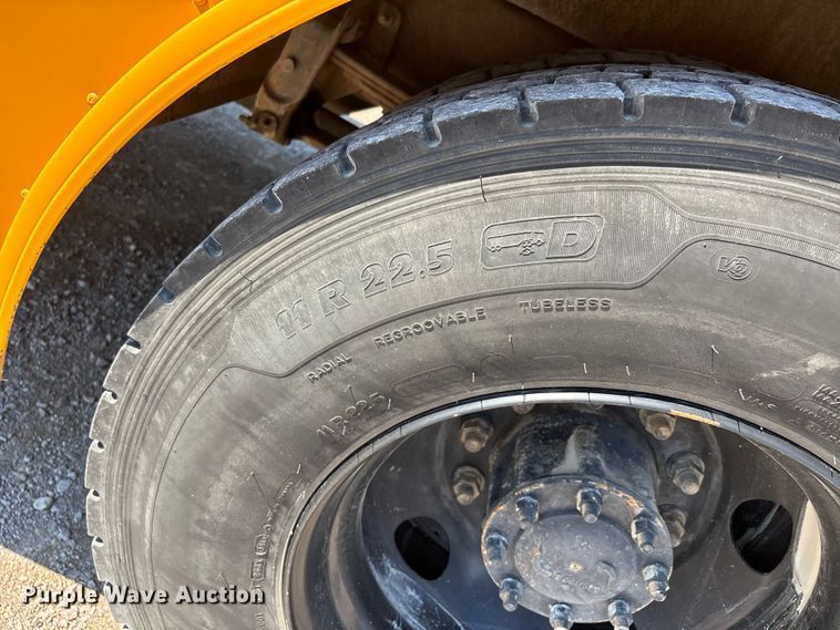 image for item DU1349 2020 Thomas Built school bus