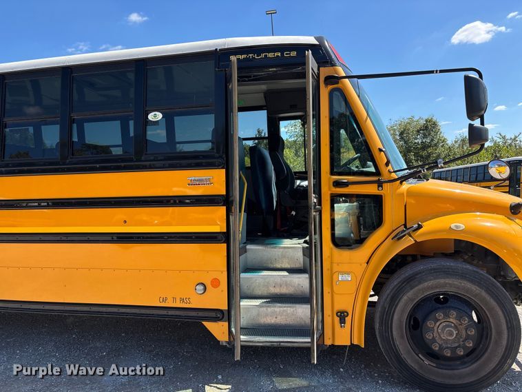 image for item DU1350 2020 Thomas Built school bus