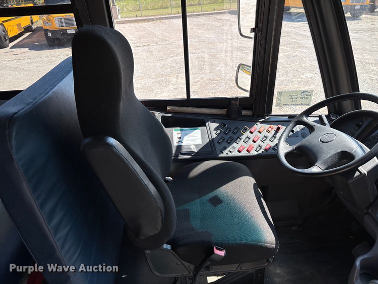 image for item DU1350 2020 Thomas Built school bus