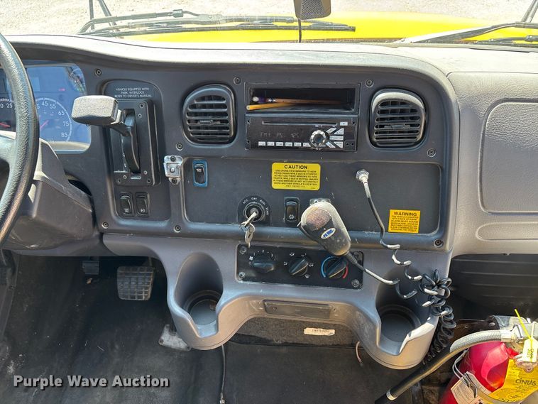 image for item DU1350 2020 Thomas Built school bus