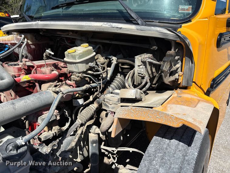 image for item DU1350 2020 Thomas Built school bus