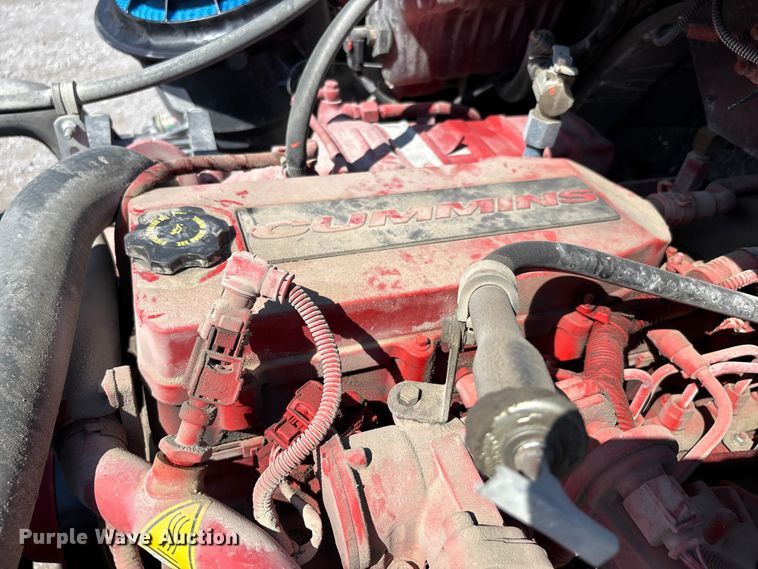 image for item DU1350 2020 Thomas Built school bus