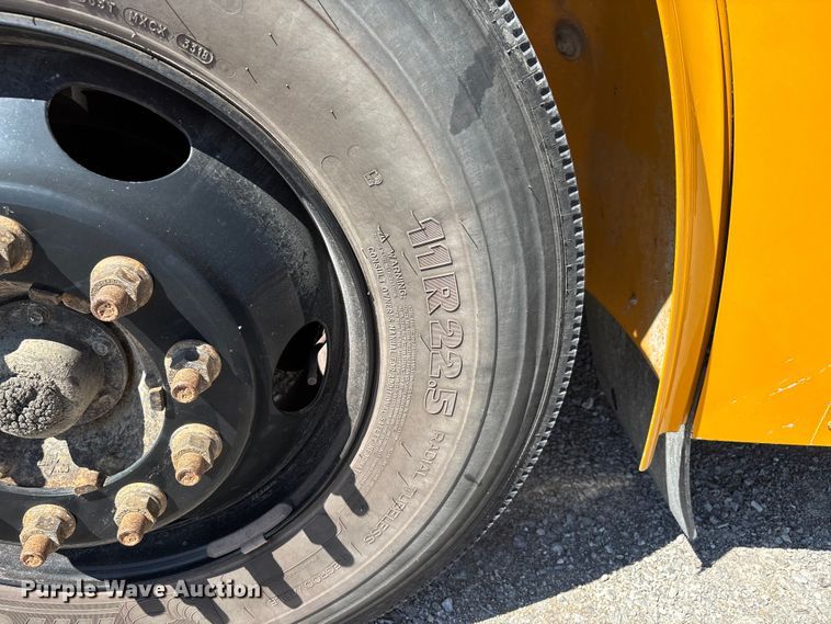 image for item DU1350 2020 Thomas Built school bus