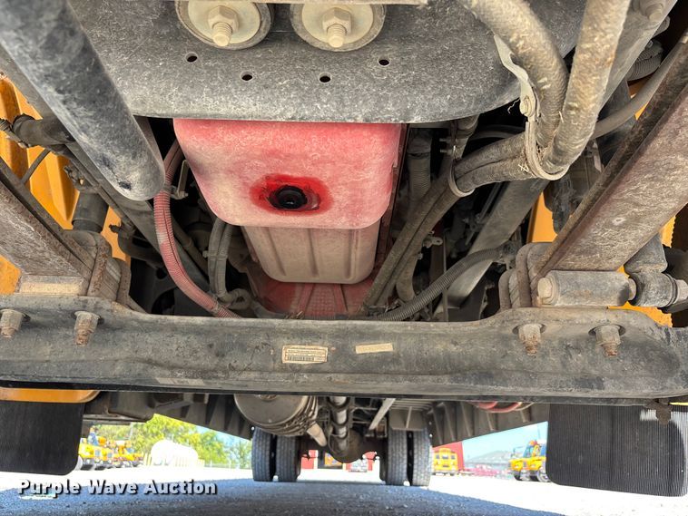 image for item DU1351 2020 Thomas Built school bus