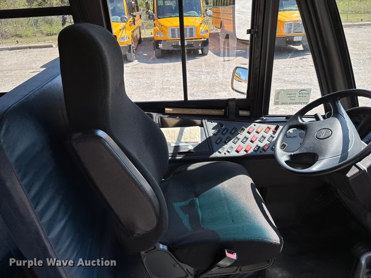 image for item DU1351 2020 Thomas Built school bus