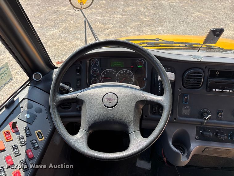 image for item DU1351 2020 Thomas Built school bus