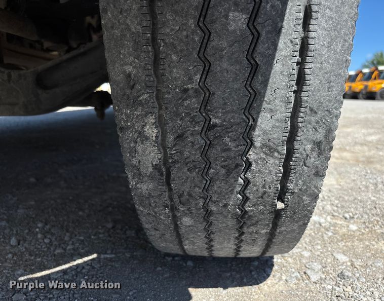 image for item DU1351 2020 Thomas Built school bus