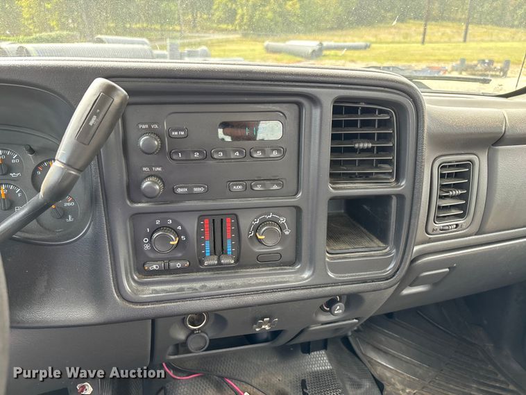 image for item DU1366 2006 Chevrolet Silverado 1500 Ext. Cab pickup truck