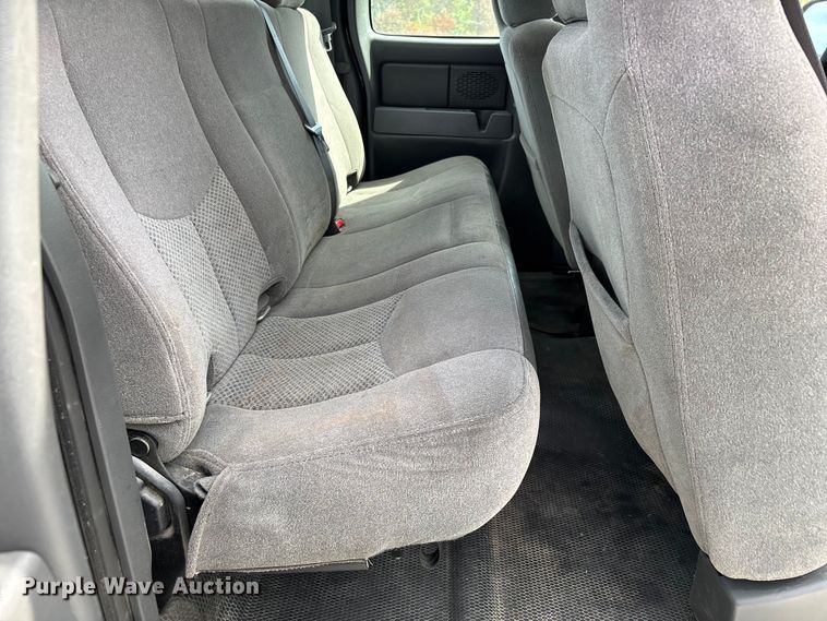 image for item DU1366 2006 Chevrolet Silverado 1500 Ext. Cab pickup truck