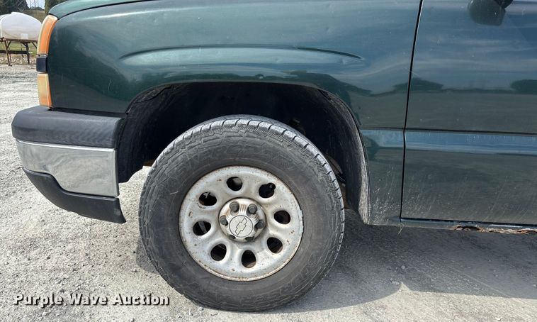 image for item DU1366 2006 Chevrolet Silverado 1500 Ext. Cab pickup truck