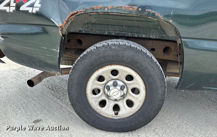 image for item DU1366 2006 Chevrolet Silverado 1500 Ext. Cab pickup truck
