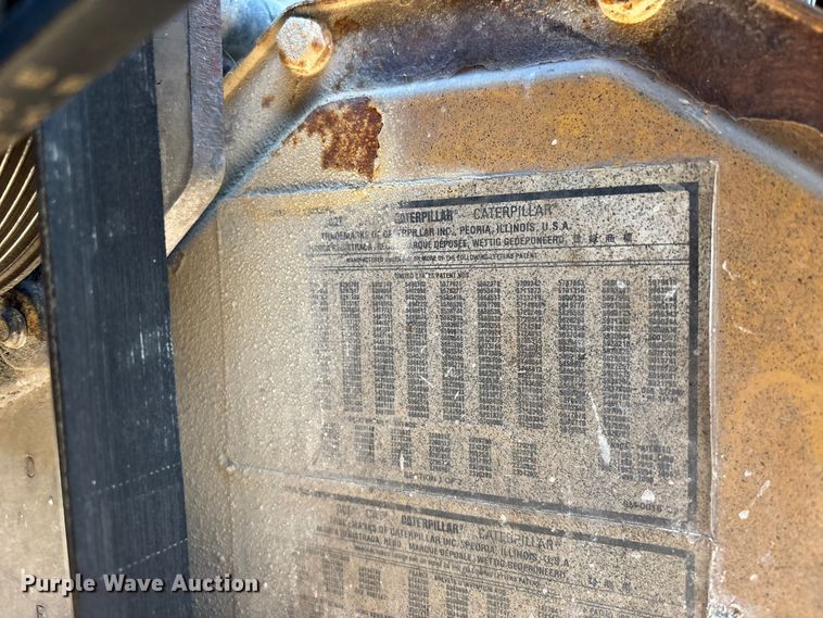 image for item DU1429 2002 International 2674 dump truck