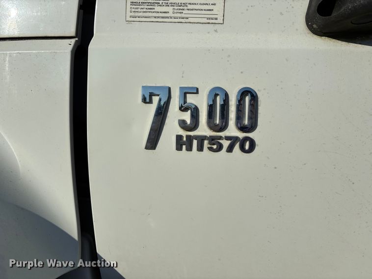 image for item DU1430 2007 International 7500 dump truck