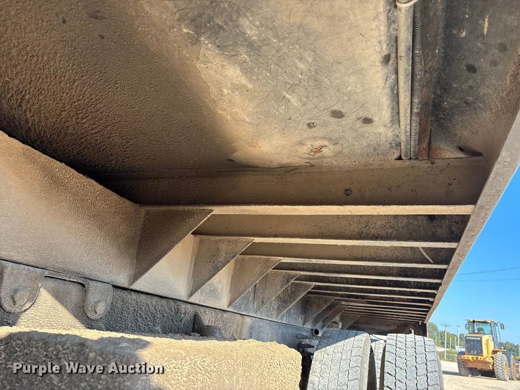 image for item DU1430 2007 International 7500 dump truck