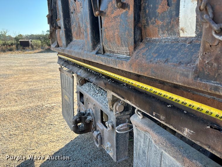 image for item DU1430 2007 International 7500 dump truck