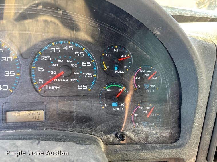 image for item DU1430 2007 International 7500 dump truck