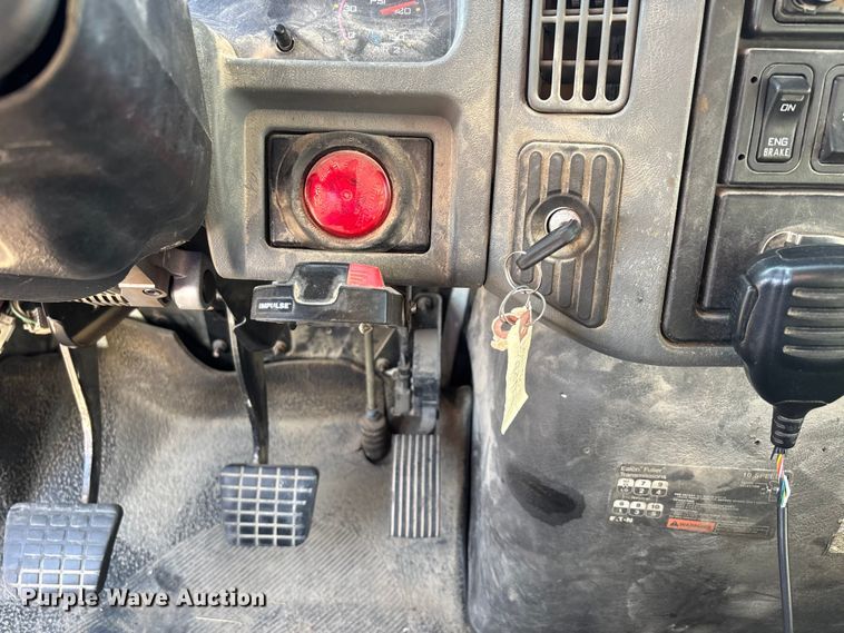 image for item DU1430 2007 International 7500 dump truck