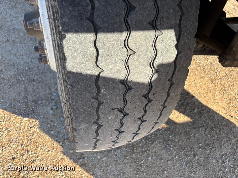 image for item DU1430 2007 International 7500 dump truck