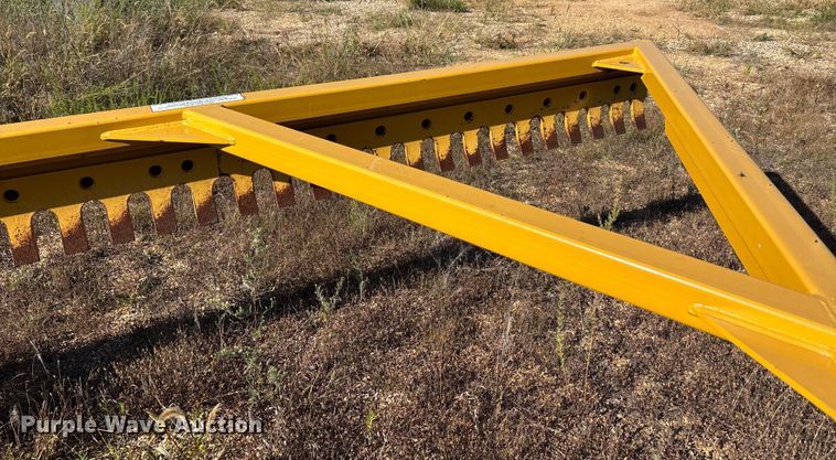 image for item DU1431 Road groomer