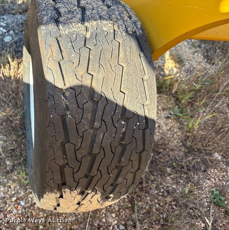 image for item DU1431 Road groomer