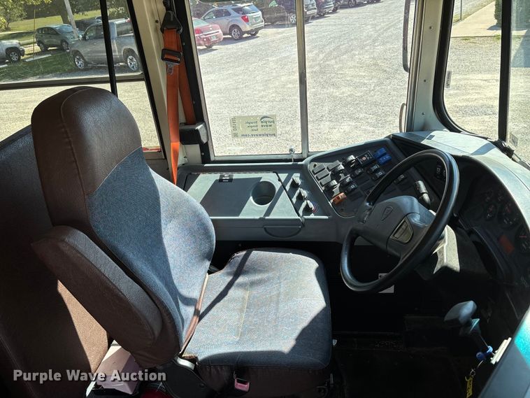 image for item DU1432 2012 IC PB105 school bus