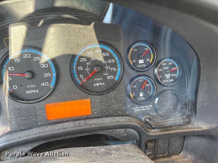 image for item DU1432 2012 IC PB105 school bus