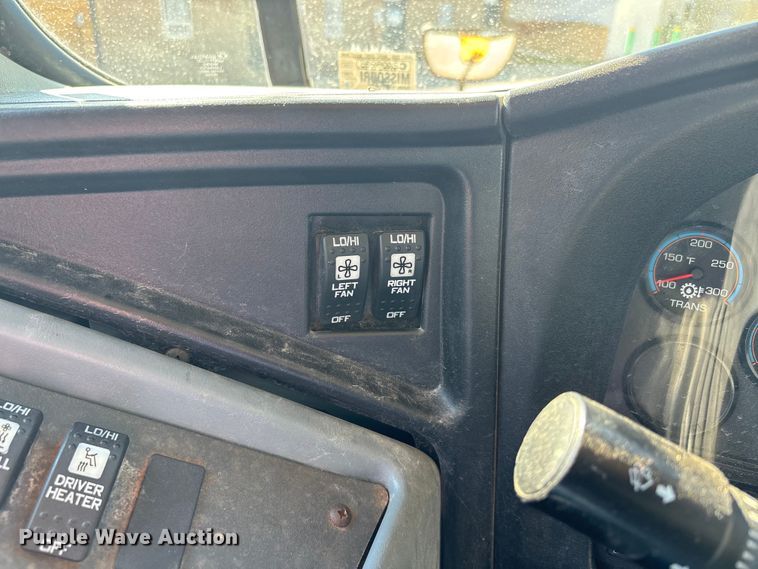 image for item DU1432 2012 IC PB105 school bus