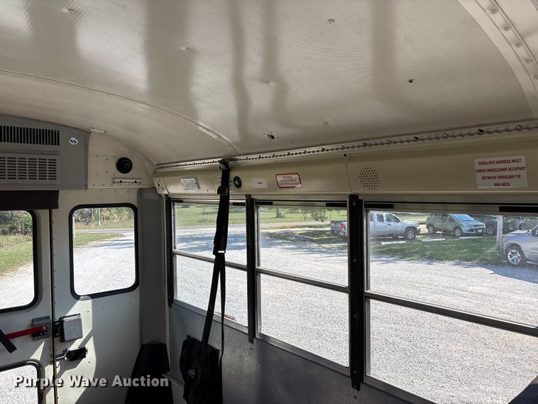 image for item DU1432 2012 IC PB105 school bus