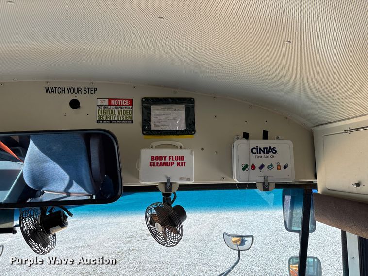 image for item DU1432 2012 IC PB105 school bus