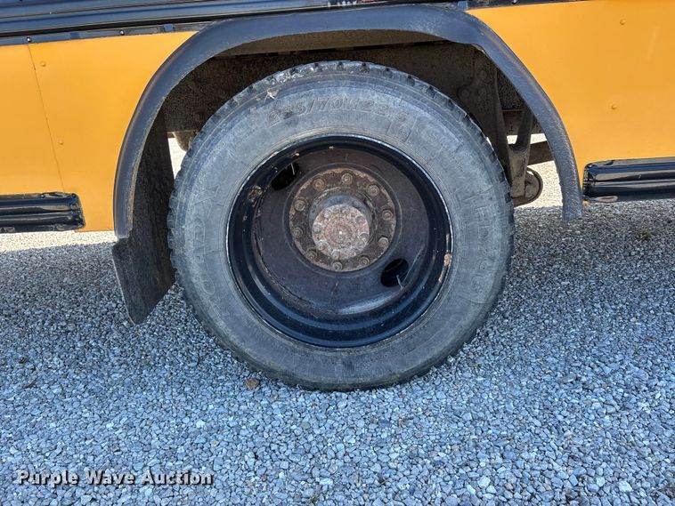 image for item DU1432 2012 IC PB105 school bus