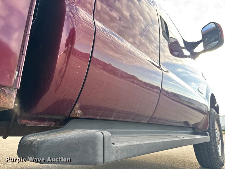 image for item DU3521 2006 Ford F350 Super Duty SuperCab utility bed pickup truck