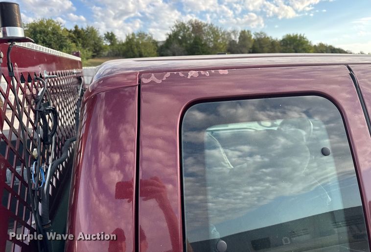 image for item DU3521 2006 Ford F350 Super Duty SuperCab utility bed pickup truck