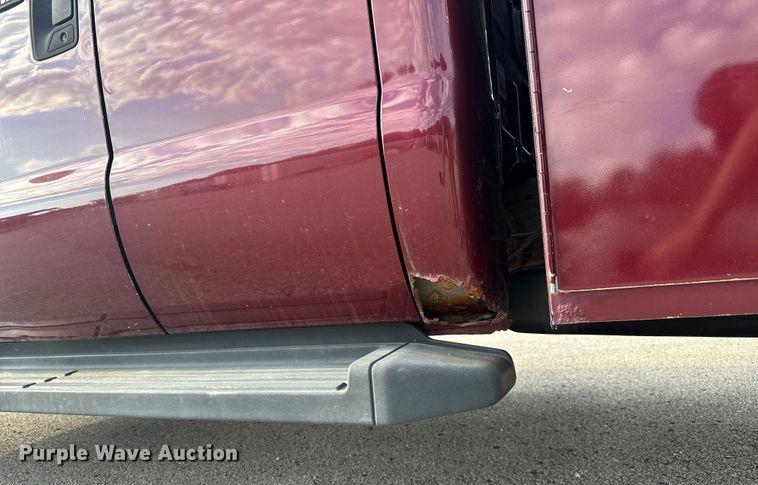 image for item DU3521 2006 Ford F350 Super Duty SuperCab utility bed pickup truck