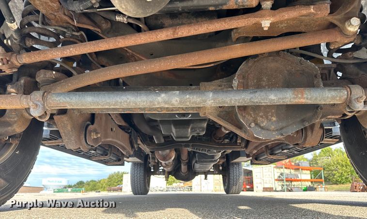 image for item DU3521 2006 Ford F350 Super Duty SuperCab utility bed pickup truck