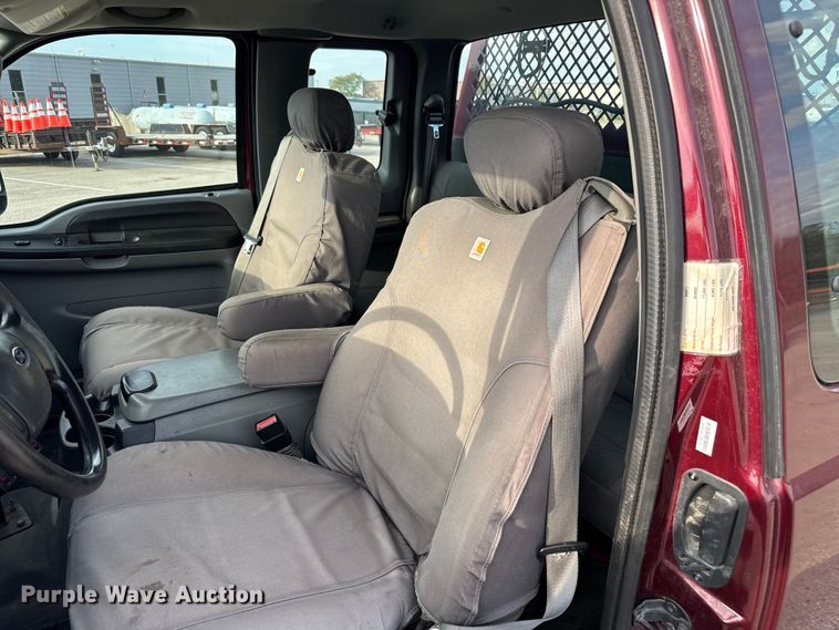 image for item DU3521 2006 Ford F350 Super Duty SuperCab utility bed pickup truck