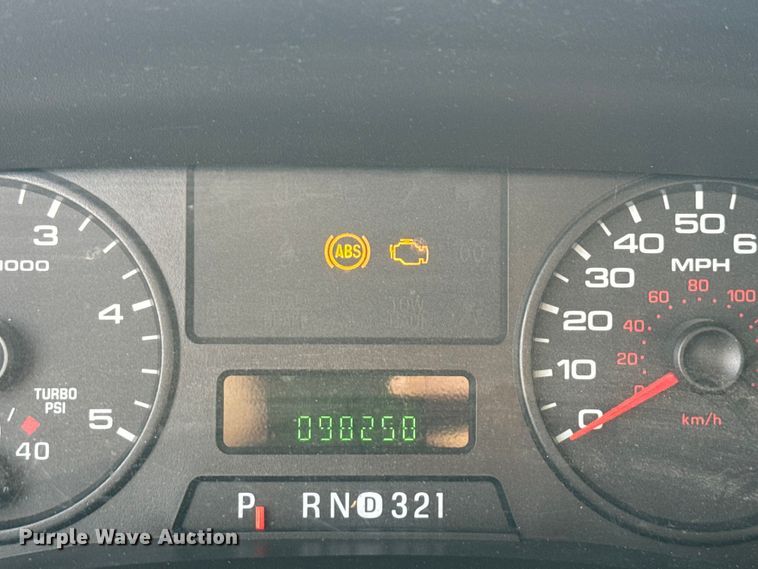 image for item DU3521 2006 Ford F350 Super Duty SuperCab utility bed pickup truck