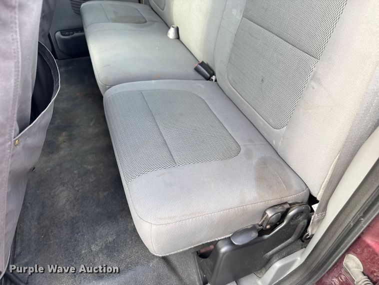 image for item DU3521 2006 Ford F350 Super Duty SuperCab utility bed pickup truck