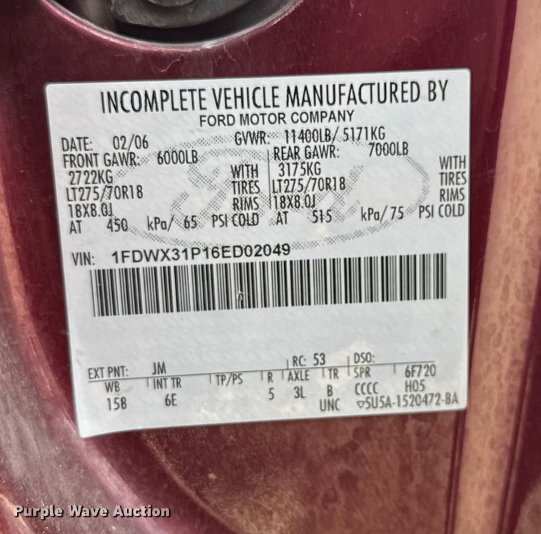 image for item DU3521 2006 Ford F350 Super Duty SuperCab utility bed pickup truck