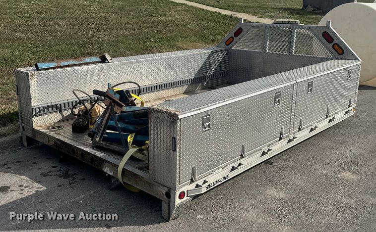 image for item DU3523 2013 Alum-Line Inc truck bed