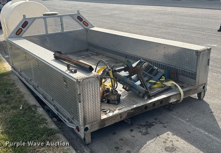 image for item DU3523 2013 Alum-Line Inc truck bed