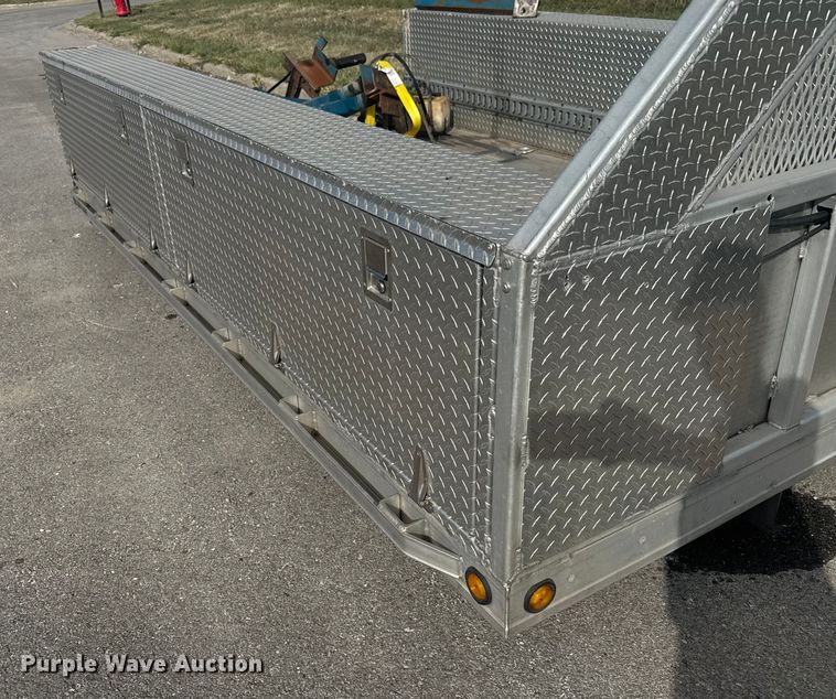 image for item DU3523 2013 Alum-Line Inc truck bed