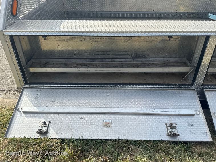 image for item DU3523 2013 Alum-Line Inc truck bed