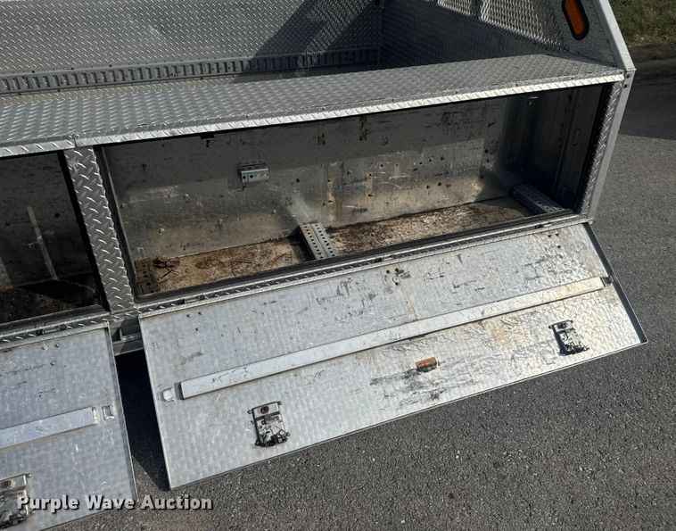 image for item DU3523 2013 Alum-Line Inc truck bed