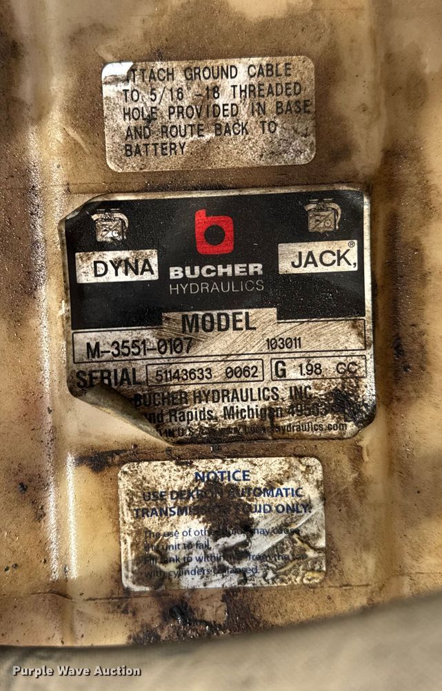 image for item DU3523 2013 Alum-Line Inc truck bed