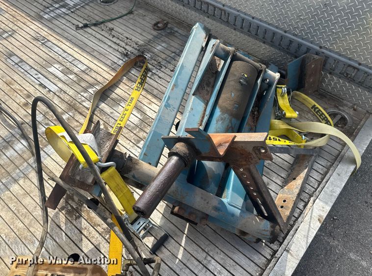 image for item DU3523 2013 Alum-Line Inc truck bed