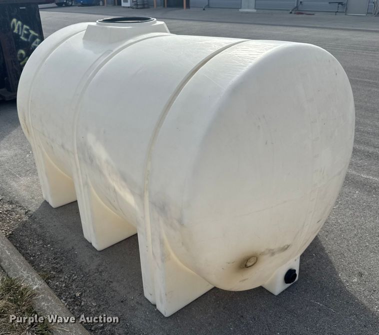 image for item DU3524 Ace Roto-Mold water tank