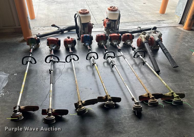 image for item DU3526 Lawn and garden equipment