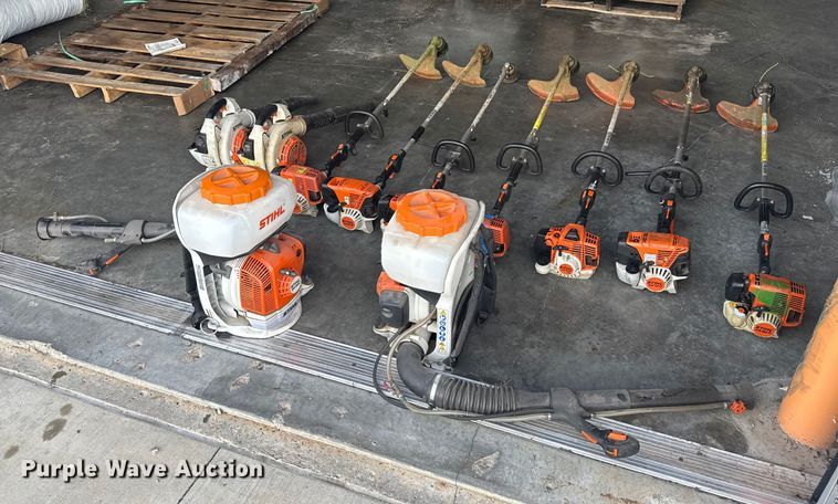 image for item DU3526 Lawn and garden equipment